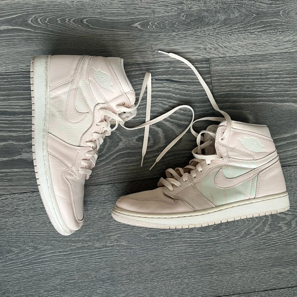 Jordan 1 Retro High Guava Ice Size 10.5
